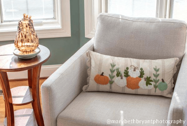 Mud Pie Scallop Pillow - Thumbnail 3