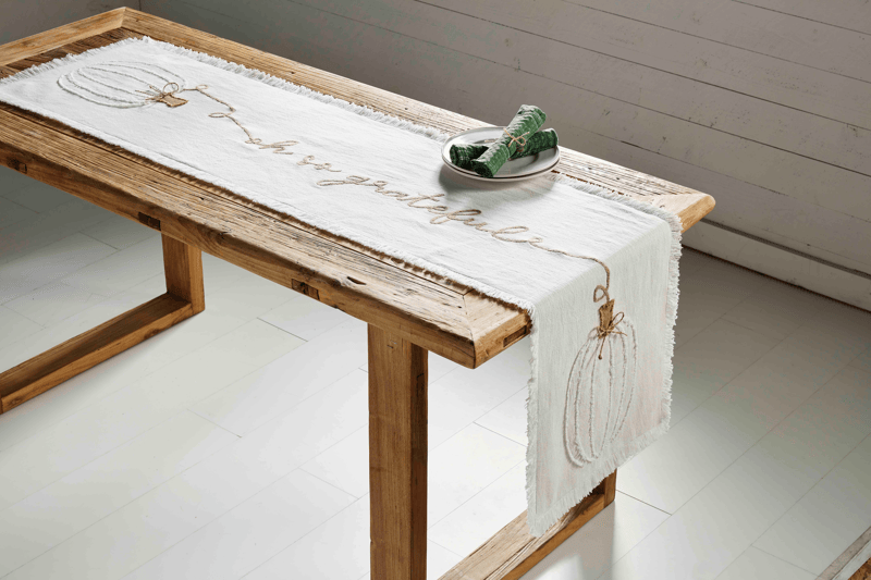 Mud Pie Table Runner