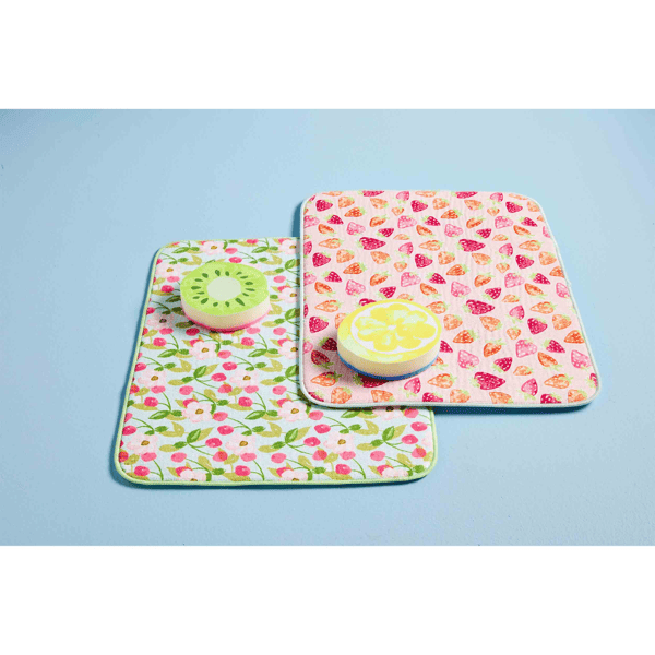 Mud Pie Strawberry Drying Mat and Sponge - Thumbnail 4