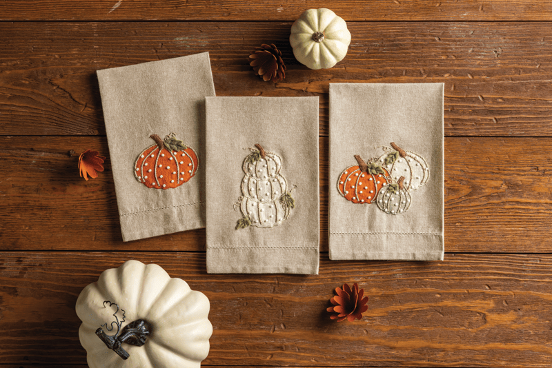 Mud Pie Pumpkin French Knot Towel