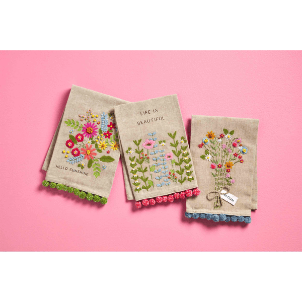 Mud Pie Bloom Towel - Thumbnail 2